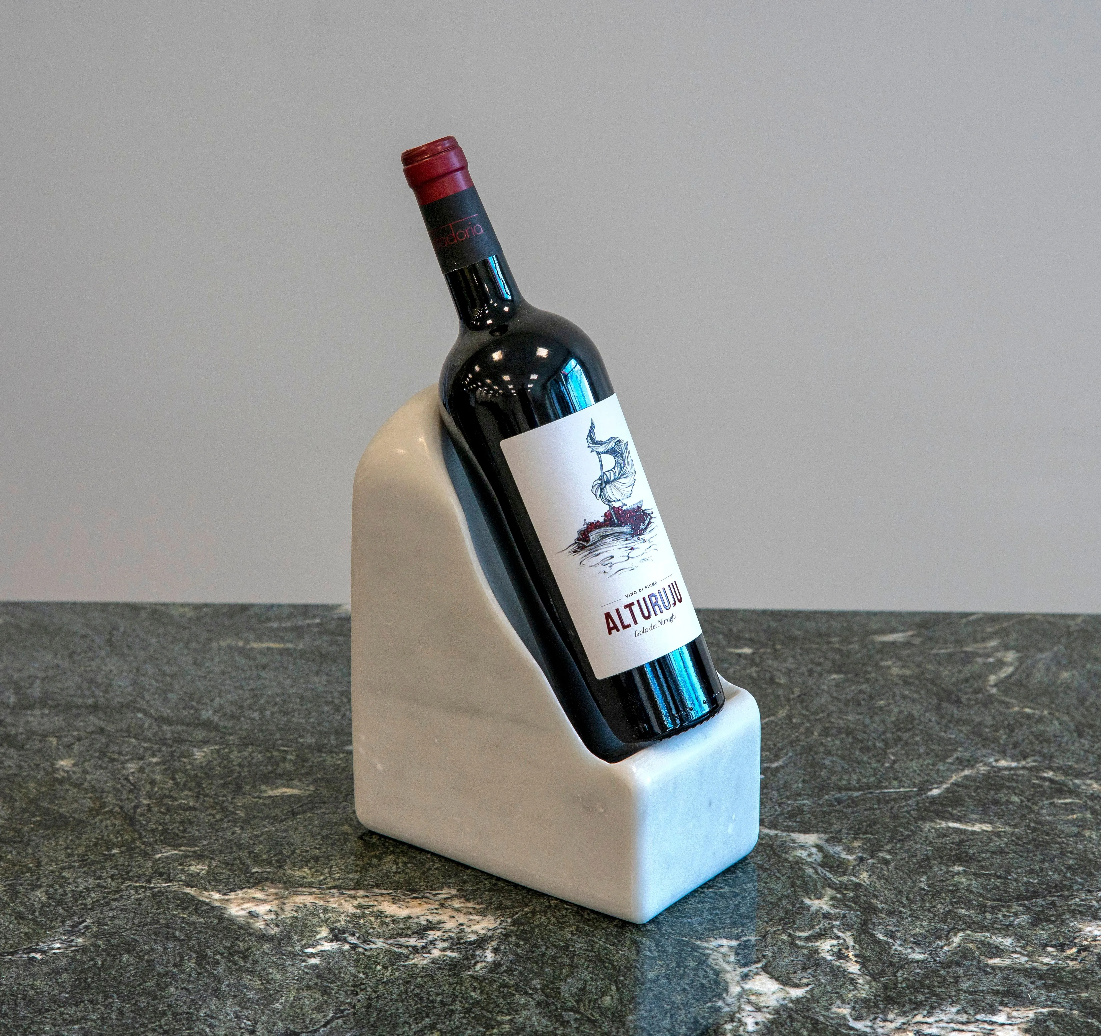 Kodu ja aia dekoratiivelemendid.