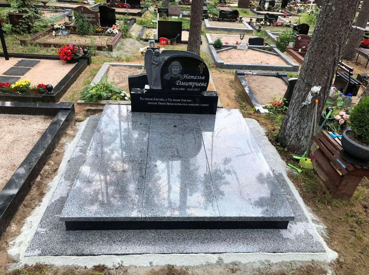 Ainulaadsed hauapiirded